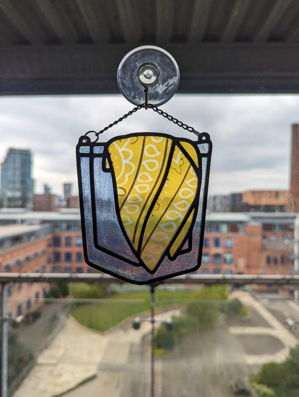 Hanky code stained glass style resin art